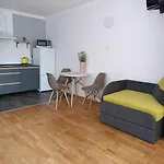 Hotel на гірській *