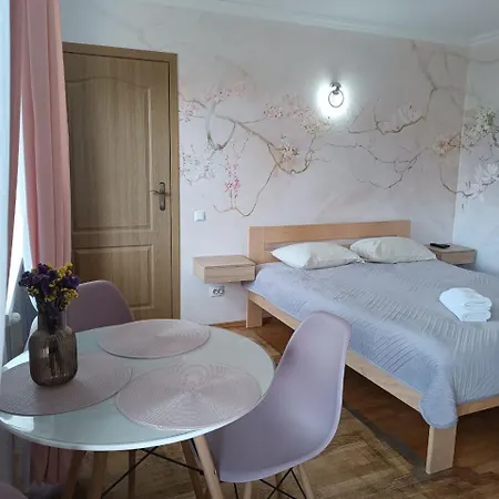 на гірській Hotel