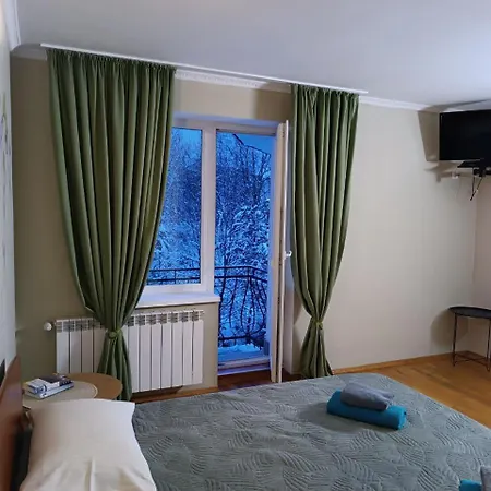 Hotel на гірській *