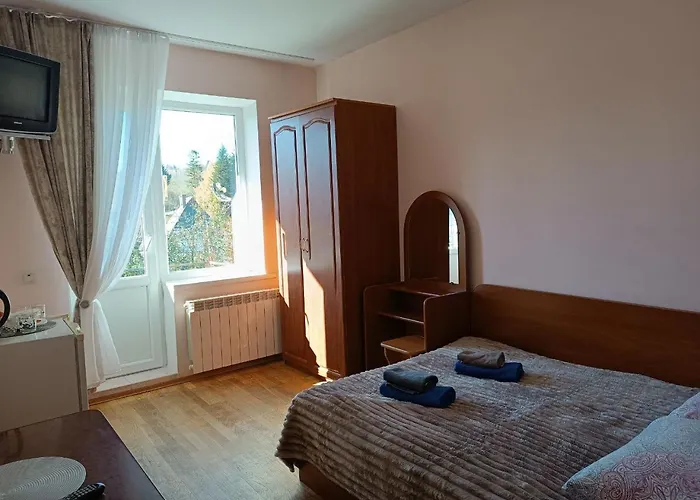 на гірській Otel
