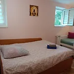 на гірській Hotel *