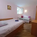 на гірській Hotel *