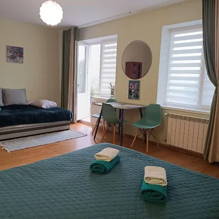 на гірській Hotel *