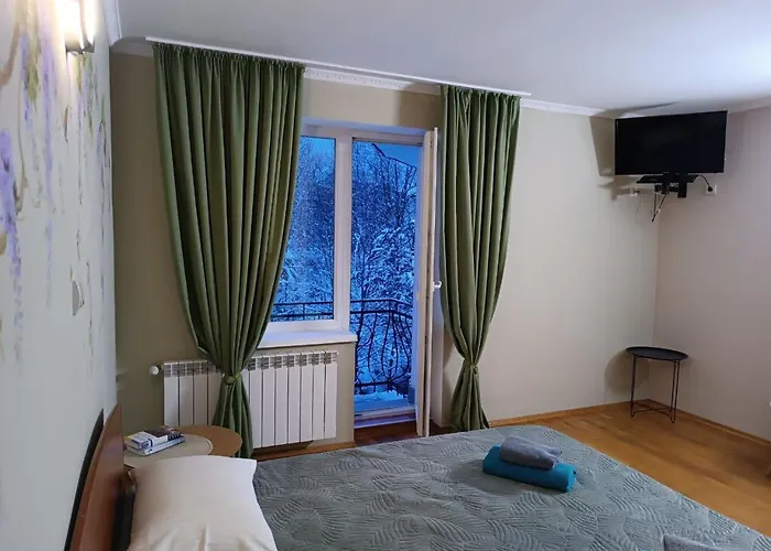 Hotel на гірській *